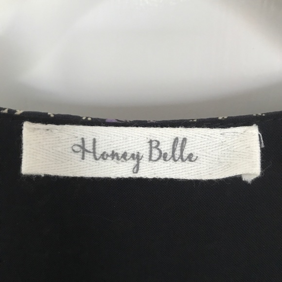 Super cute cut out tie front romper - Picture 5 of 6